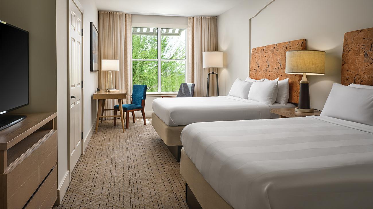 Guest Bedroom, 2 Queen beds (2-Bedroom Villa)